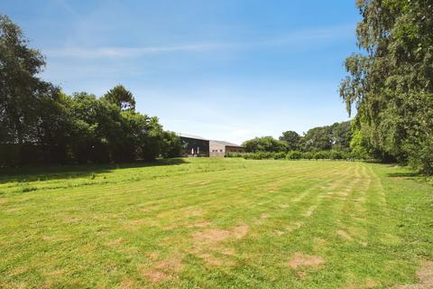 6 bedroom barn conversion for sale, Frittenden Road, Sissinghurst, Cranbrook, Kent, TN17