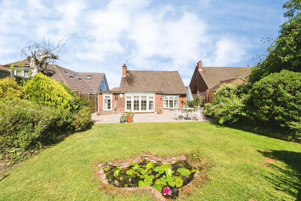 House exterior, garden