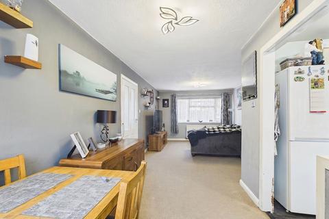 2 bedroom maisonette for sale, Denham Green Lane, Denham, UB9