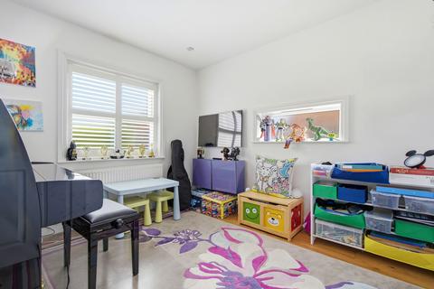 4 bedroom semi-detached house for sale, Halfpenny Lane, Sunningdale