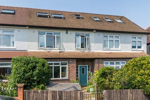 4 bedroom terraced house for sale, Thornlaw Road, West Norwood, London, SE27