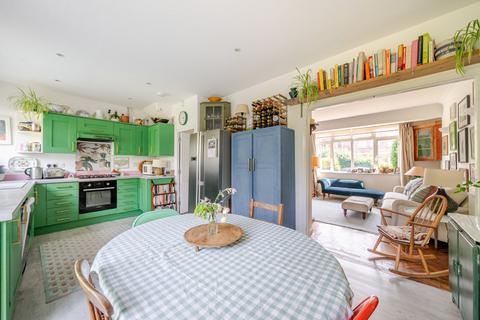 4 bedroom terraced house for sale, Thornlaw Road, West Norwood, London, SE27