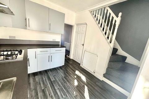 2 bedroom terraced house to rent, James Street, BARNSLEY