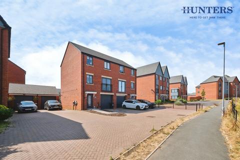 3 bedroom semi-detached house for sale, Mullarkey Drive, Lichfield