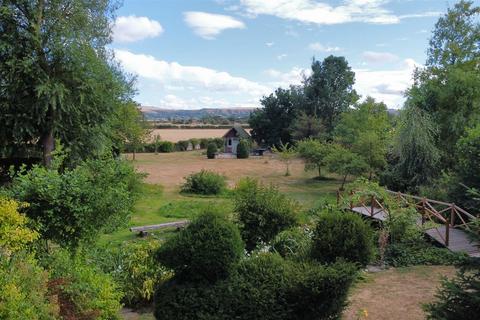 4 bedroom barn conversion for sale, Steeple Ashton, Trowbridge