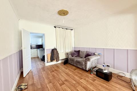 undefined, Gordon Road, WELLINGBOROUGH