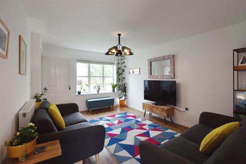 4 bedroom detached house for sale, Banks Crescent, Stamford