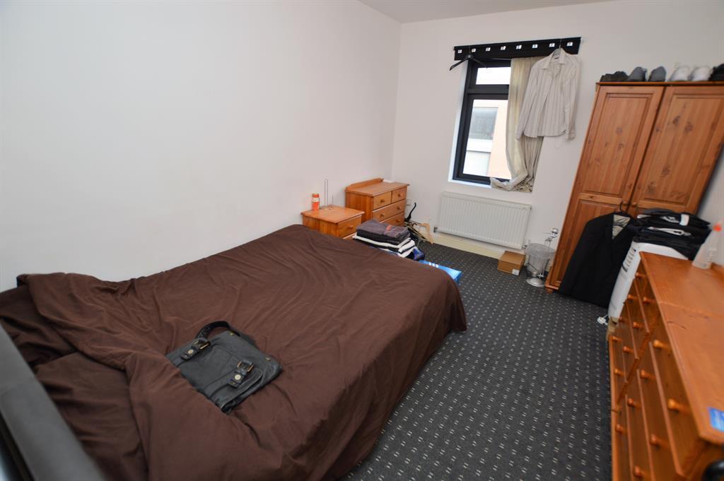 Apartment in Wigston, South Wigston - View 5