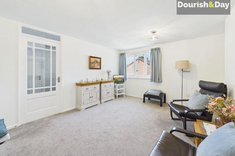 2 bedroom flat for sale, Wildwood Ringway, Stafford ST17