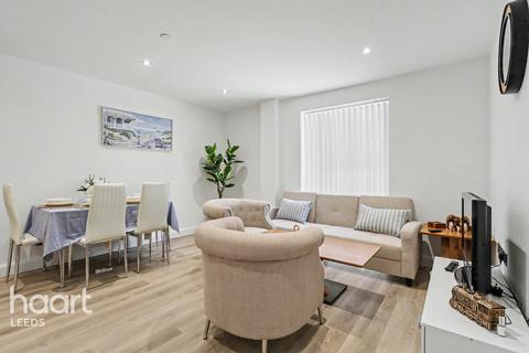 2 bedroom apartment for sale, Richmond Hill Approach, Leeds