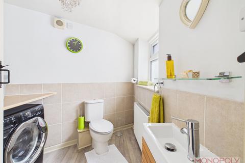 2 bedroom detached house for sale, Stryt Issa, Pen-Y-Cae, LL14