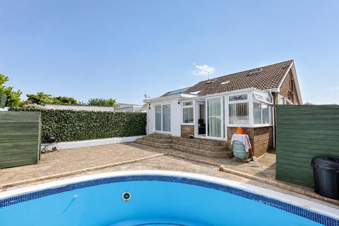 4 bedroom semi-detached house for sale, Sutton Avenue, Peacehaven
