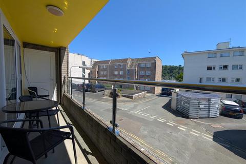 2 bedroom detached house to rent, Clarence Street, Dartmouth
