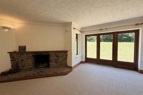 6 bedroom detached house to rent, Avondale Walk, South Brent