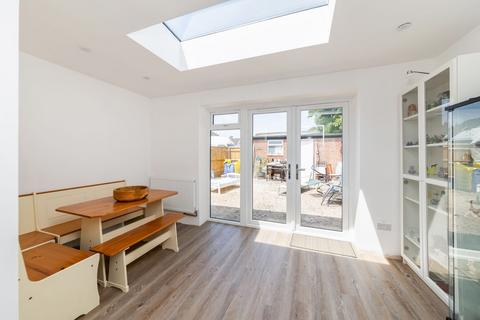 2 bedroom detached bungalow for sale, Radley Road, Abingdon OX14