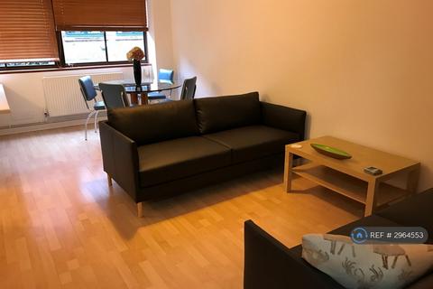 1 bedroom flat to rent, Brownlow Mews, London, WC1N