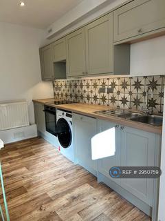 2 bedroom semi-detached house to rent, The Cottage, Stevenage, SG1