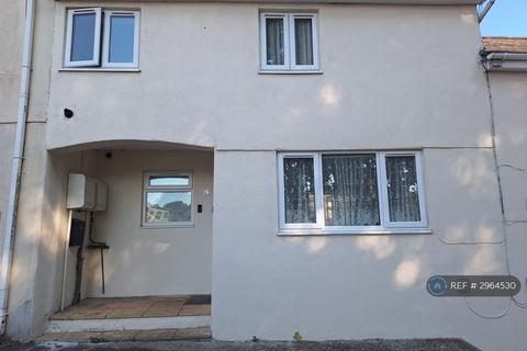 2 bedroom terraced house to rent, Old Mill Road, Torquay, TQ2