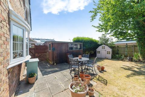 3 bedroom semi-detached house for sale, Raleigh Crescent, Stevenage