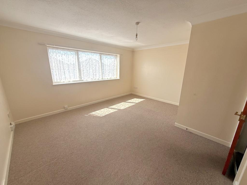 Apartment in Southampton, Freemantle - View 2