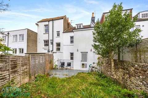 Apartment to rent, 26 Clifton Hill, East Sussex BN1