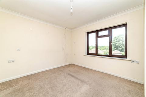 2 bedroom retirement property for sale, Gershwin Court, Basingstoke