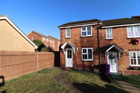 3 bedroom terraced house to rent, Great Ashby Way, Stevenage SG1