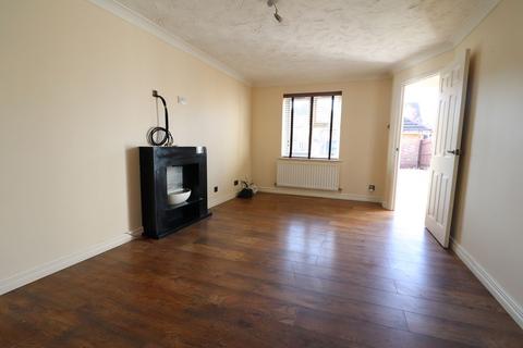3 bedroom terraced house to rent, Great Ashby Way, Stevenage SG1