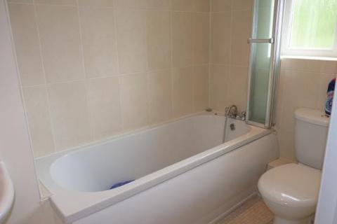 2 bedroom flat to rent, Ashcroft  Primett Road, STEVENAGE SG1