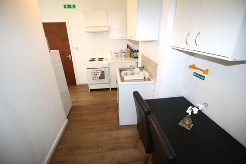 House share to rent, Lancelot Road, Wembley