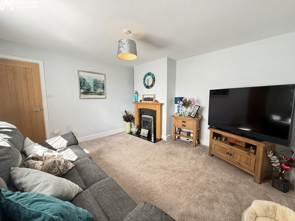 Bro Ednyfed, Llangefni, Anglesey, LL77 - View 2