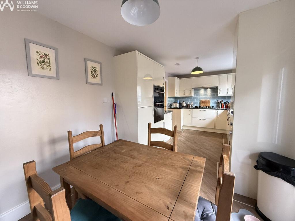 Bro Ednyfed, Llangefni, Anglesey, LL77 - View 4