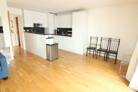 2 bedroom flat to rent, Euston, London NW1