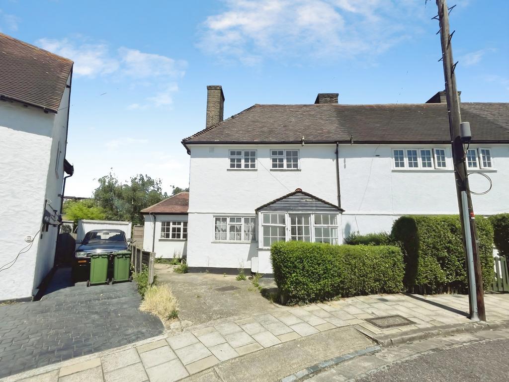 Detached house exterior