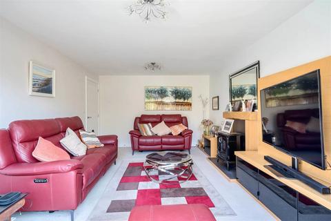 4 bedroom detached house for sale, Skylark Avenue, Emsworth, PO10