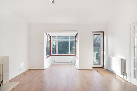 4 bedroom semi-detached house to rent, Heston Road, Hounslow TW5
