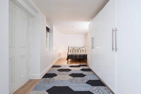 1 bedroom maisonette to rent, Northdown Street, King's Cross, London, N1
