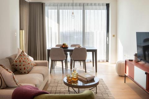 Rookwood Way, London