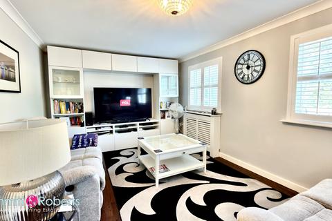 2 bedroom ground floor flat for sale, Ellesmere Close, Houghton le Spring, Tyne and Wear, DH4 5NJ