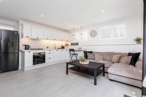 1 bedroom lodge to rent, Braeside Avenue, Patcham