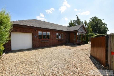 4 bedroom detached bungalow for sale, Essendine Road, Uffington, Stamford