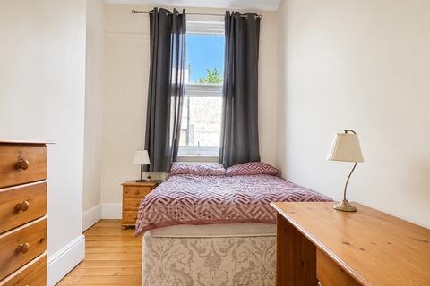 1 bedroom in a house share to rent, Regent Street, Cambridge CB2