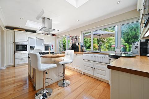 4 bedroom detached house for sale, Brookshill, Harrow