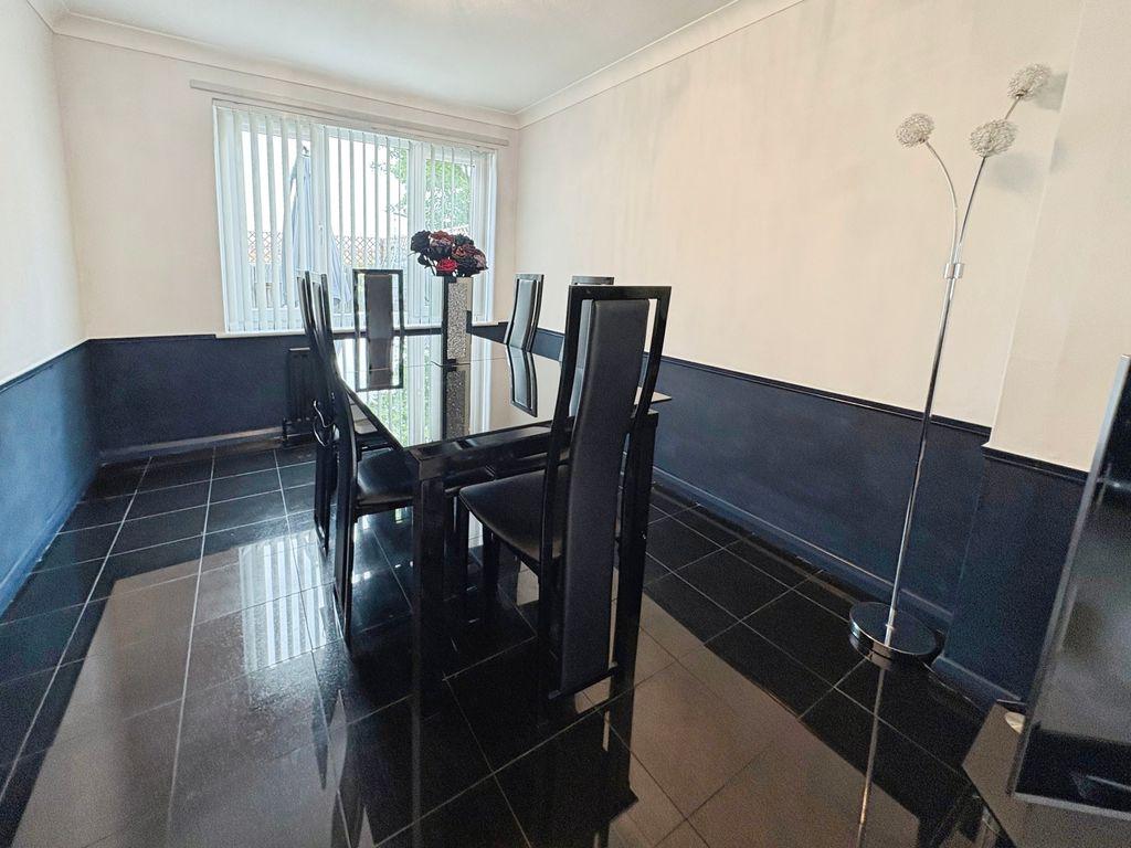 House in North Tyneside, North East - View 4