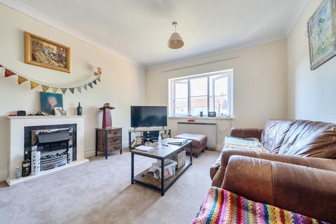 2 bedroom apartment for sale, Church Street, Faringdon, Oxfordshire, SN7