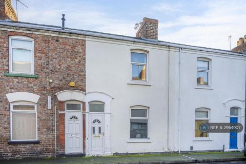 2 bedroom terraced house to rent, Arthur St, York, YO10