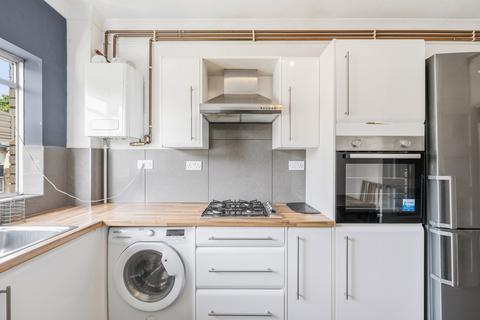2 bedroom flat for sale, Long Oaks Court, Swansea SA2