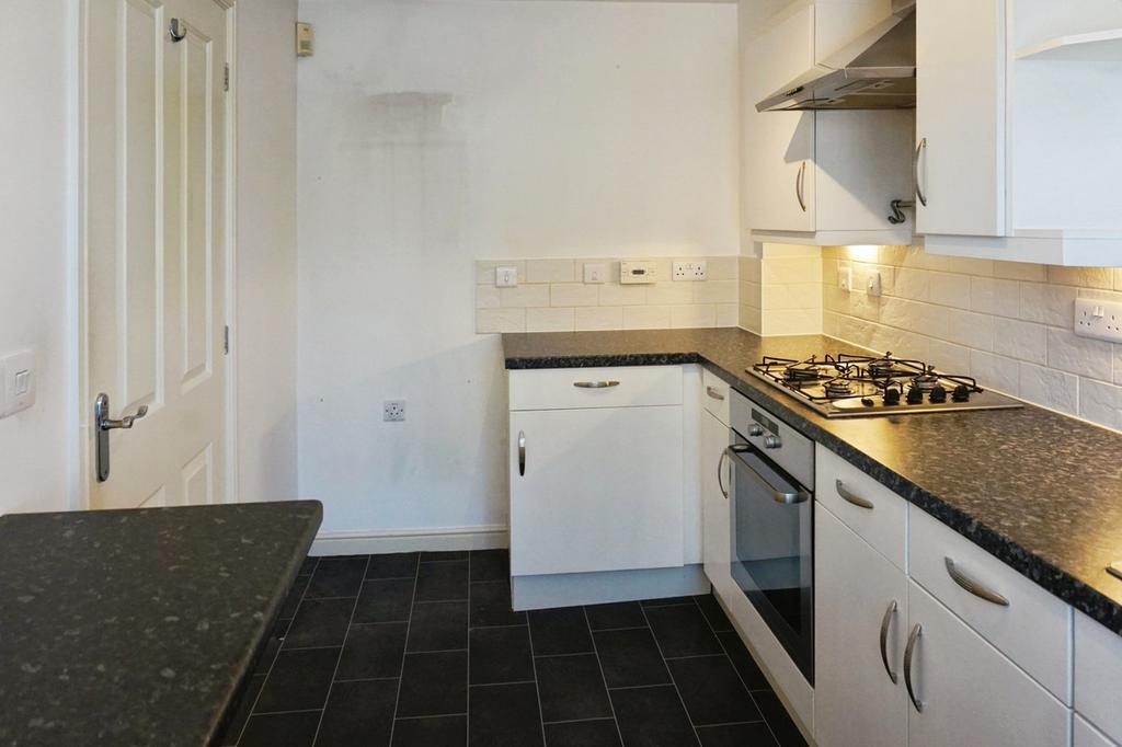 House in Cardiff, St Mellons, Trowbridge - View 4