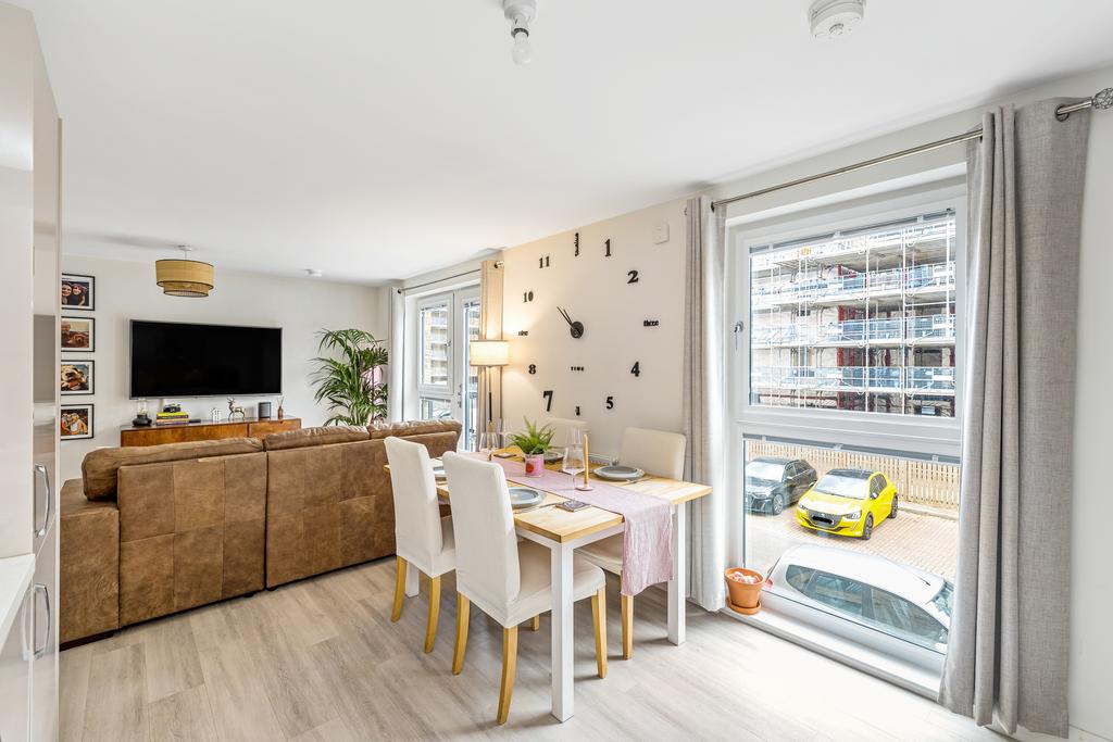 Apartment in Edinburgh, The Shore, Leith - View 5