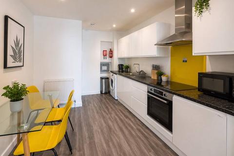 4 bedroom house share to rent, 61A Ebrington Street